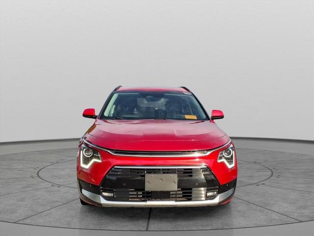 Photo of 2023 Runway Red Kia Niro