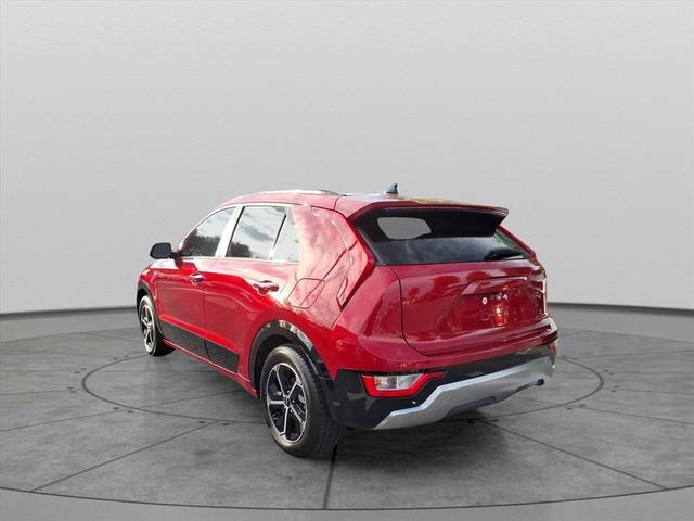 Photo of 2023 Runway Red Kia Niro