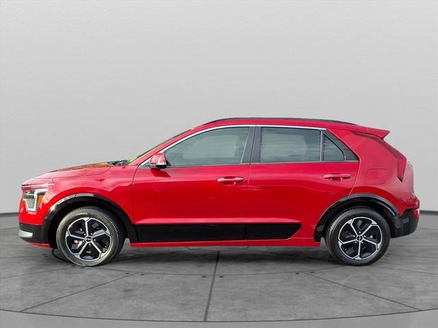 Photo of 2023 Runway Red Kia Niro