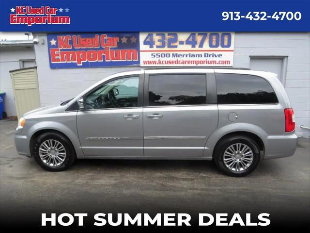 2014 Chrysler Town & Country