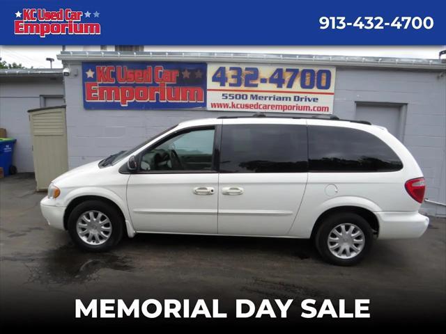 2003 Chrysler Town & Country
