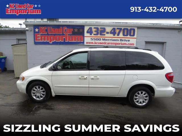 2003 Chrysler Town & Country