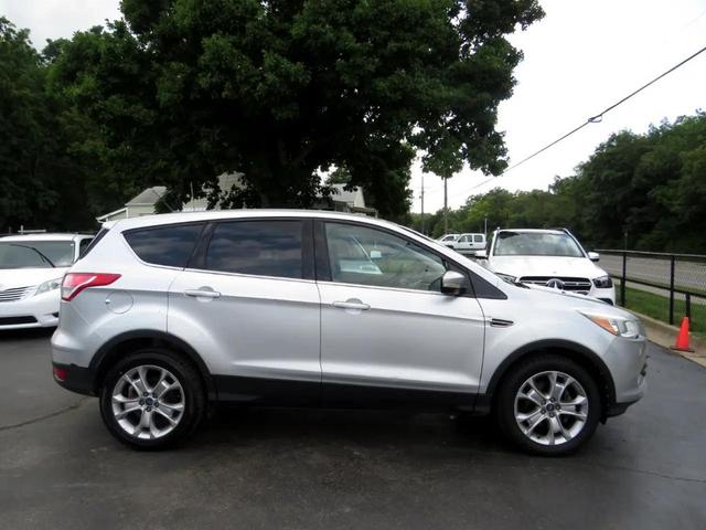 Photo of 2013 Silver Ford Escape