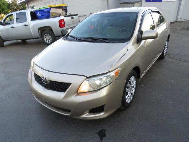Photo of 2010 Gold Toyota Corolla