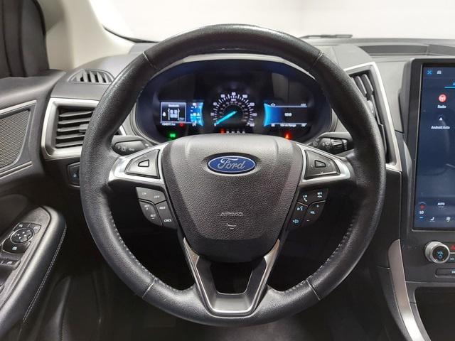 Photo of 2023 AGATE BLACK METALLIC Ford Edge