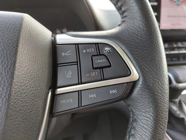 Photo of 2021 Blizzard Pearl Toyota Sienna