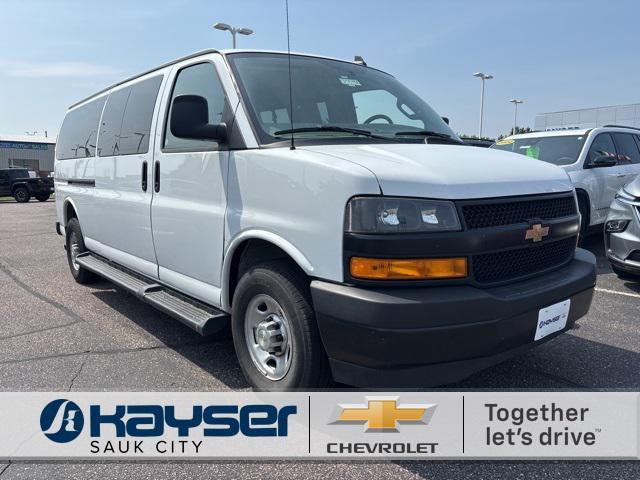 2022 Chevrolet Express 3500