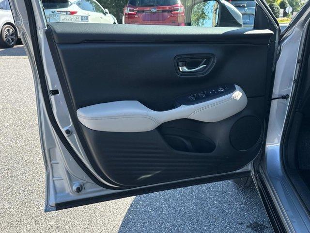 Photo of 2023 Silver Honda HR-V