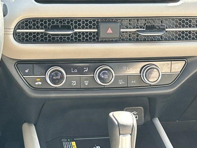 Photo of 2023 Silver Honda HR-V