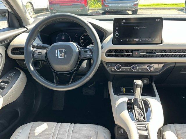 Photo of 2023 Silver Honda HR-V
