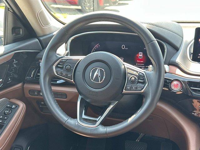 Photo of 2024 White Acura MDX