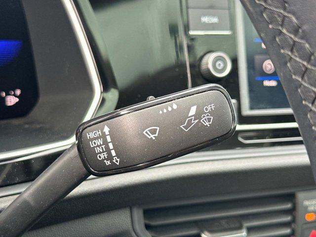 Photo of 2022 Dark Gray Volkswagen Jetta