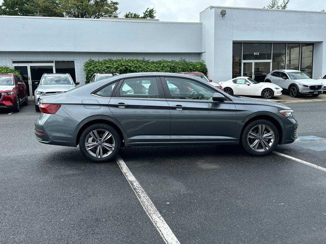 Photo of 2022 Dark Gray Volkswagen Jetta