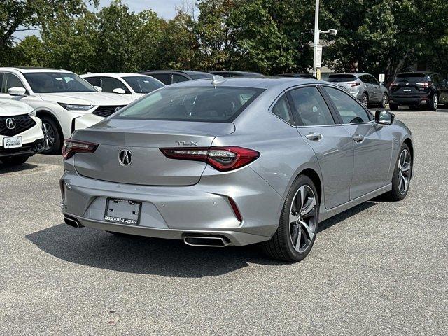 Photo of 2025 LUNAR SILVR MET Acura TLX