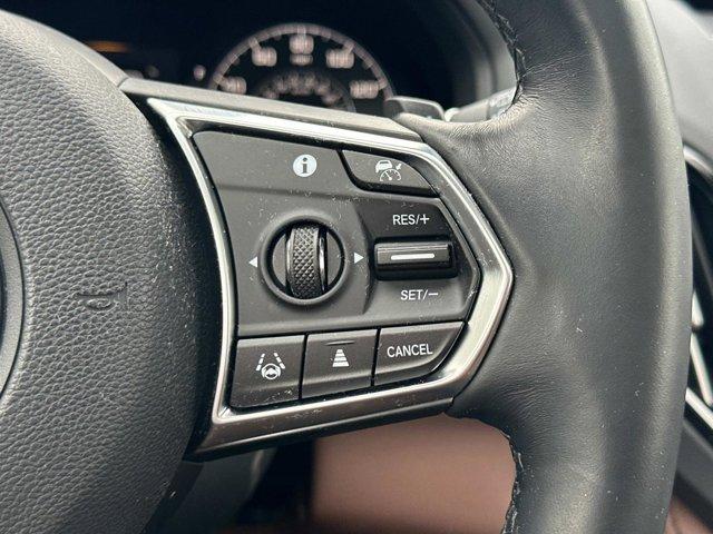 Photo of 2024 White Acura RDX