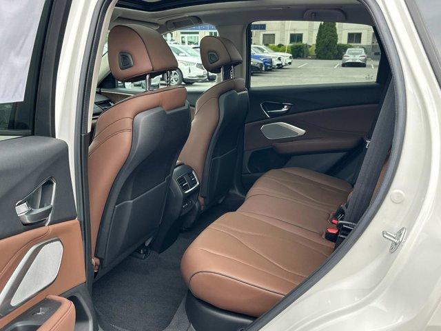 Photo of 2024 White Acura RDX