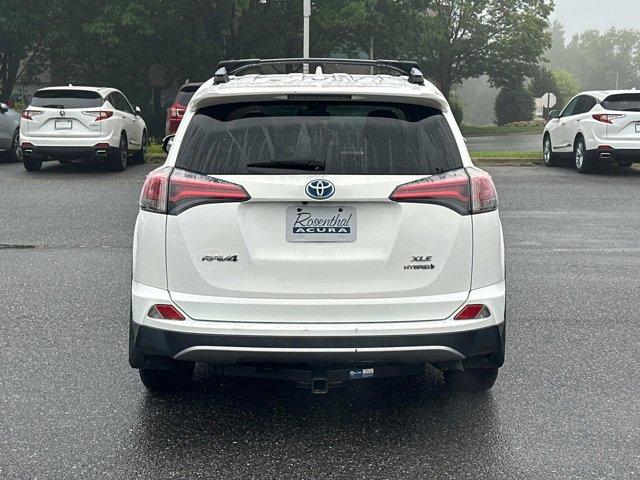 Photo of 2017 SUPER WHITE Toyota RAV4 Hybrid
