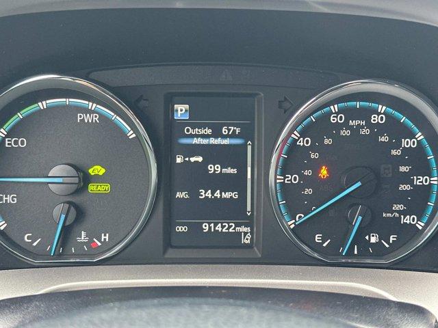 Photo of 2017 SUPER WHITE Toyota RAV4 Hybrid
