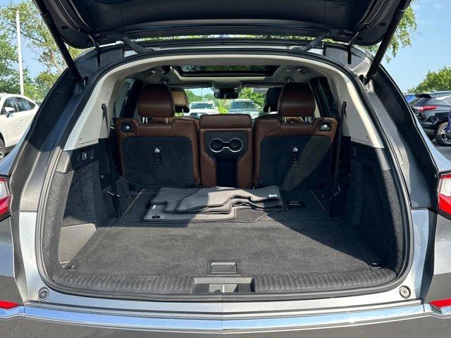 Photo of 2022 Gray Acura MDX