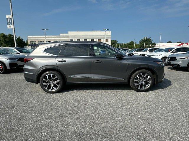 Photo of 2022 Gray Acura MDX