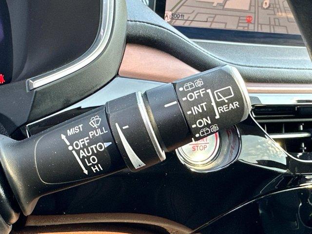 Photo of 2022 Gray Acura MDX