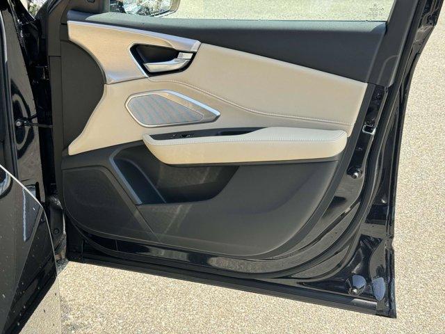 Photo of 2024 MAJ BLACK PEARL Acura RDX