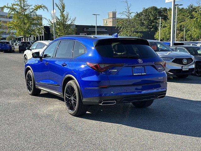 Photo of 2025 APEX BLUE PEARL Acura MDX