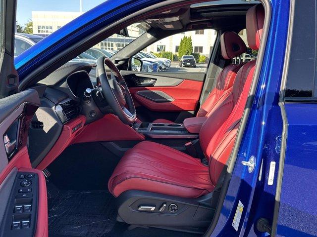 Photo of 2025 APEX BLUE PEARL Acura MDX