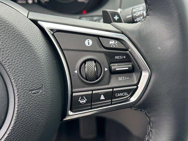 Photo of 2024 White Acura RDX