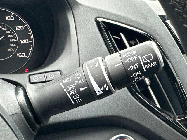 Photo of 2024 White Acura RDX