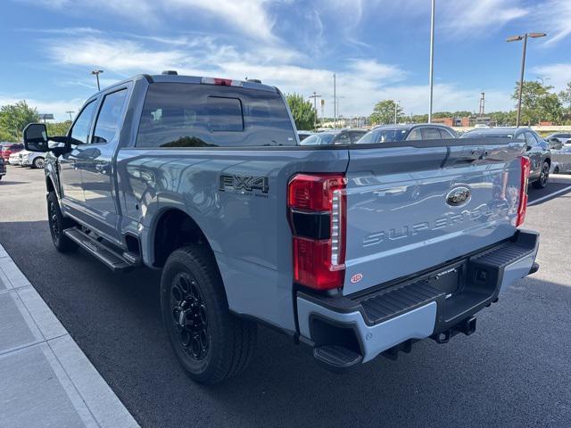 Photo of 2025 Glacier Gray Metallic Tri-Coat Ford F-350