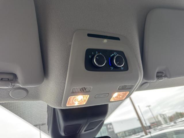 Photo of 2025 Oxford White Ford Transit-350