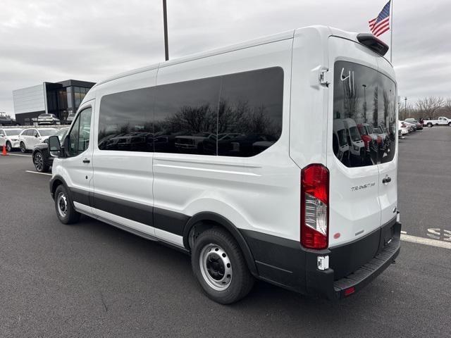Photo of 2025 Oxford White Ford Transit-350
