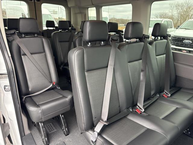 Photo of 2025 Oxford White Ford Transit-350