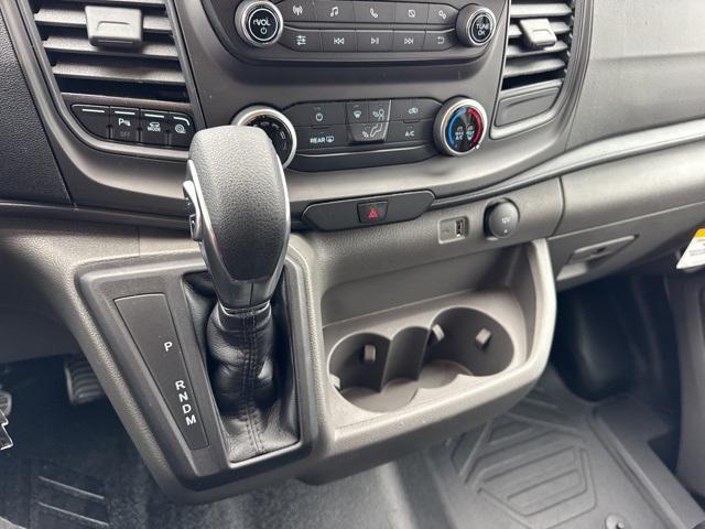Photo of 2025 Oxford White Ford Transit-350