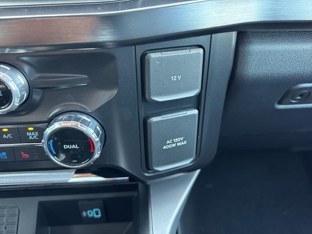 Photo of 2025 Antimatter Blue Metallic Ford F-250