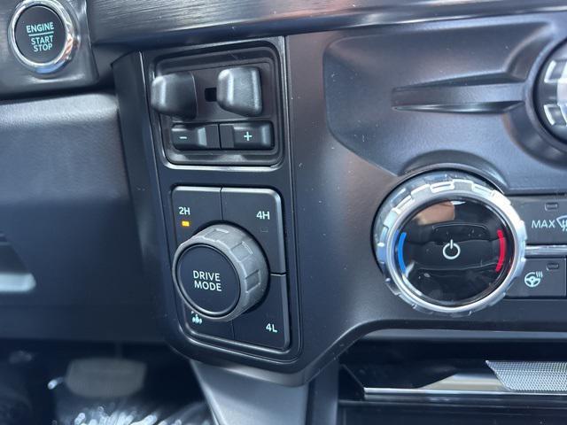 Photo of 2025 Antimatter Blue Metallic Ford F-250