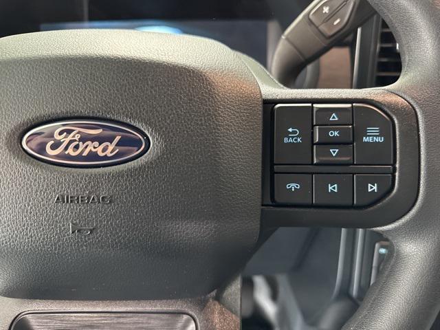 Photo of 2025 Oxford White Ford F-150