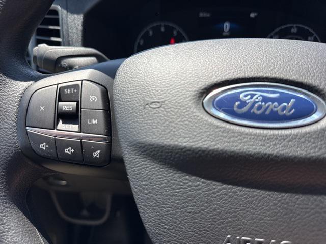Photo of 2025 Oxford White Ford Transit-250