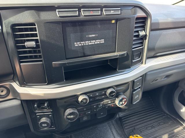 Photo of 2023 Race Red Ford F-350