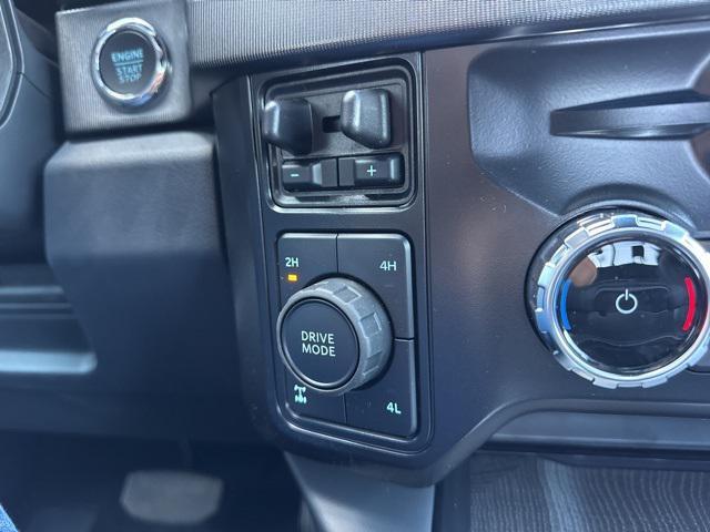 Photo of 2025 Agate Black Metallic Ford F-350