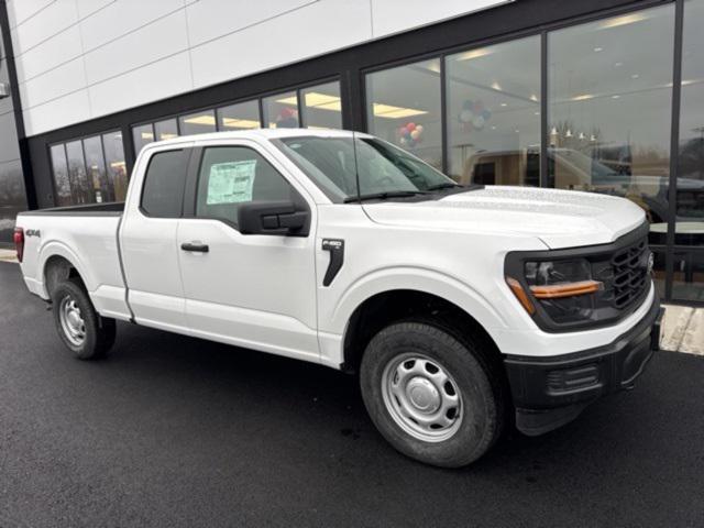 Photo of 2025 Oxford White Ford F-150