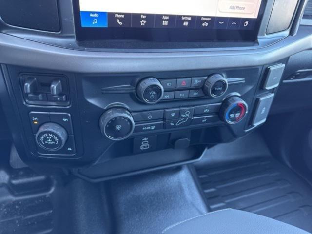Photo of 2025 Oxford White Ford F-150