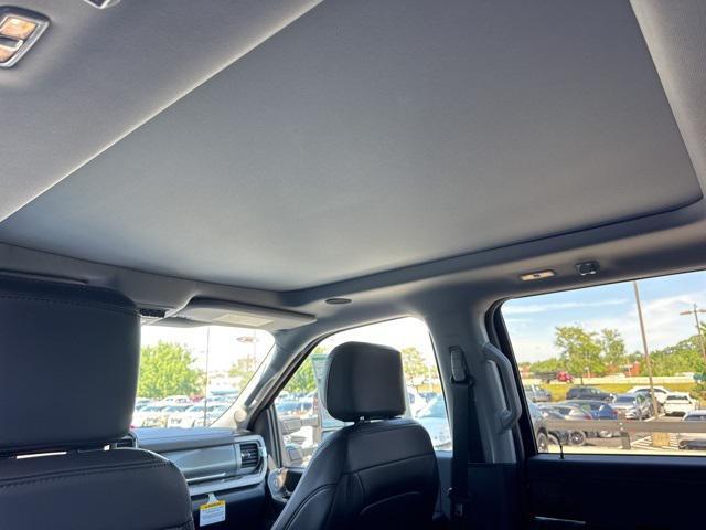 Photo of 2025 Agate Black Metallic Ford F-350