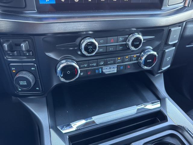 Photo of 2025 Agate Black Metallic Ford F-350