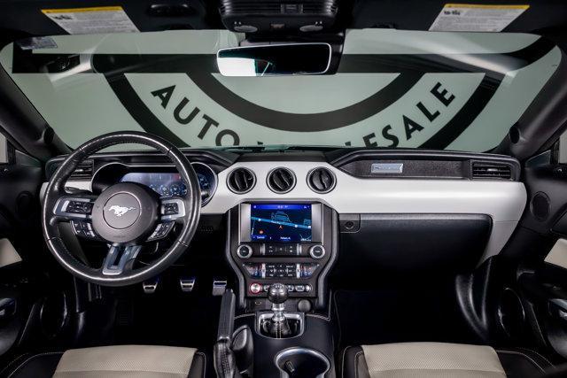 Photo of 2022 Oxford White Ford Mustang