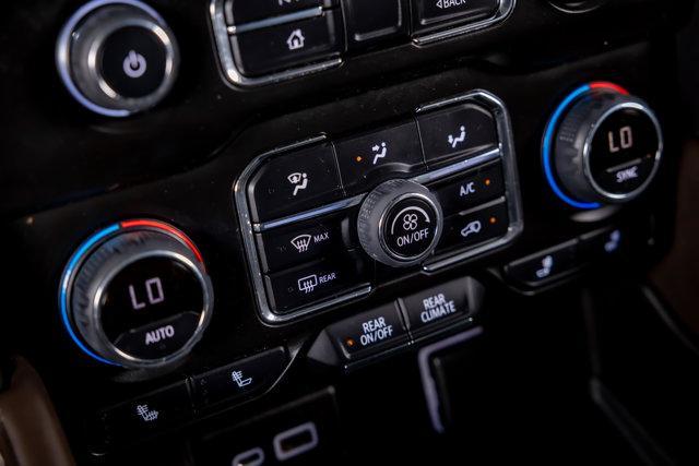 Photo of 2022 Summit White Chevrolet Tahoe