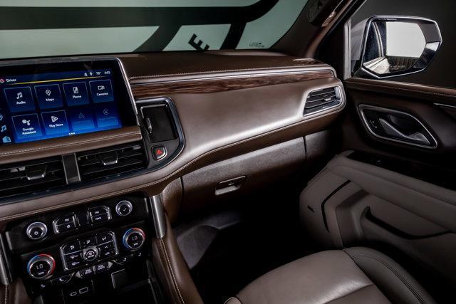 Photo of 2022 Summit White Chevrolet Tahoe