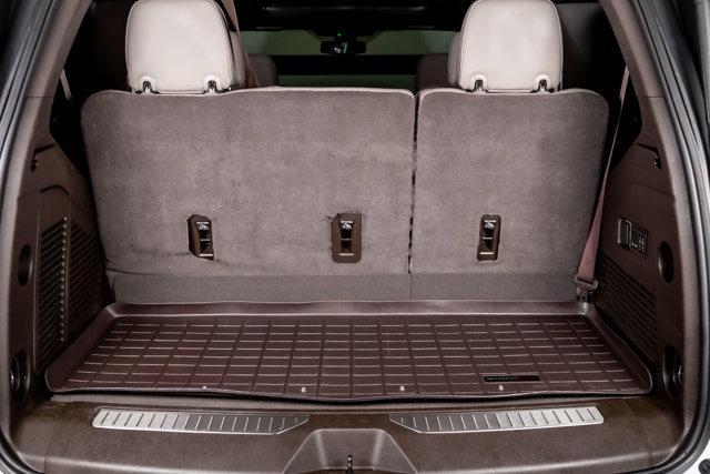 Photo of 2022 Summit White Chevrolet Tahoe