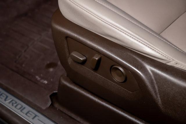 Photo of 2022 Summit White Chevrolet Tahoe